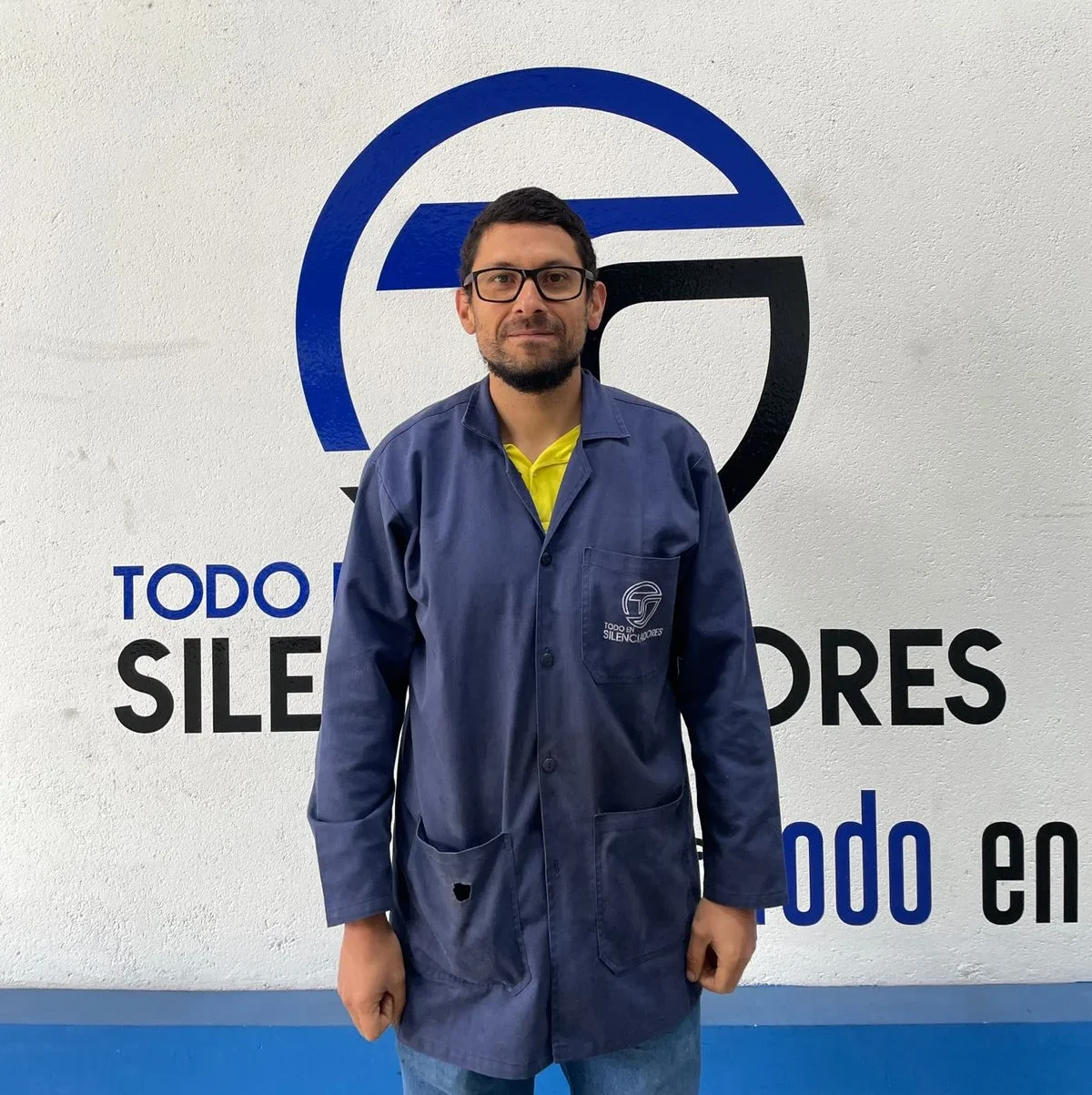 Jhonny Loaiza director e1746560126304